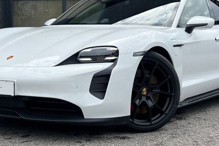 Porsche Taycan 69.600 km 75.650 &euro; Ergolding 84030