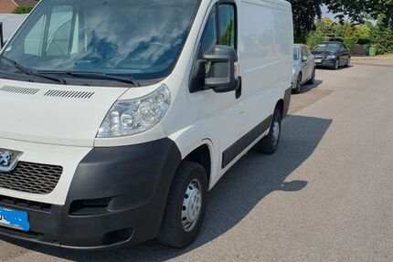 Peugeot Boxer 214.000 km 6.800 € Düsseldorf 40231