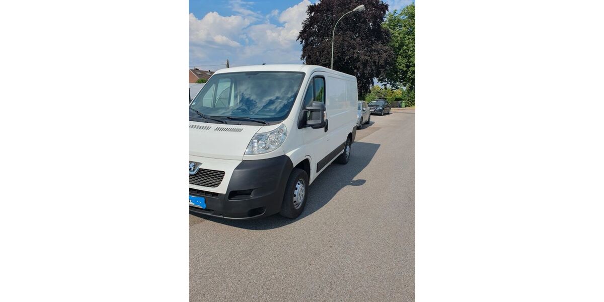 Peugeot Boxer 214.000 km 6.800 € Düsseldorf 40231
