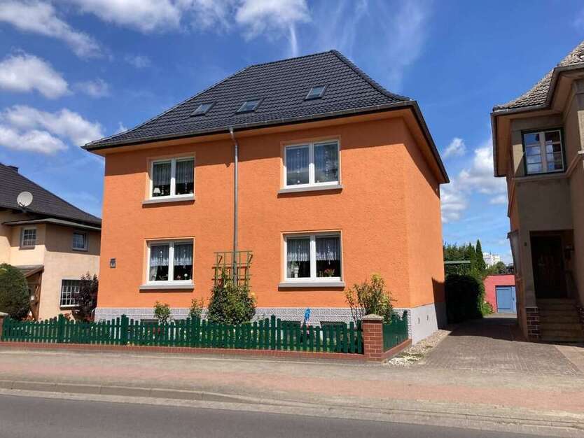 Haus zum Kaufen in Malchin 295.000 € 210 m²