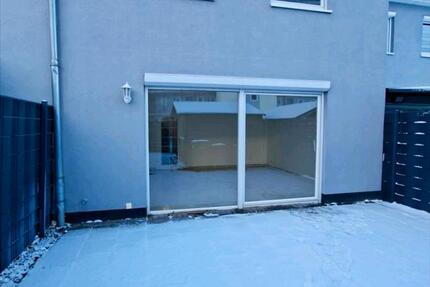 Modernes Reihenhaus in Lübeck - 5 Zimmer, Terasse & Garten 5 zimmer