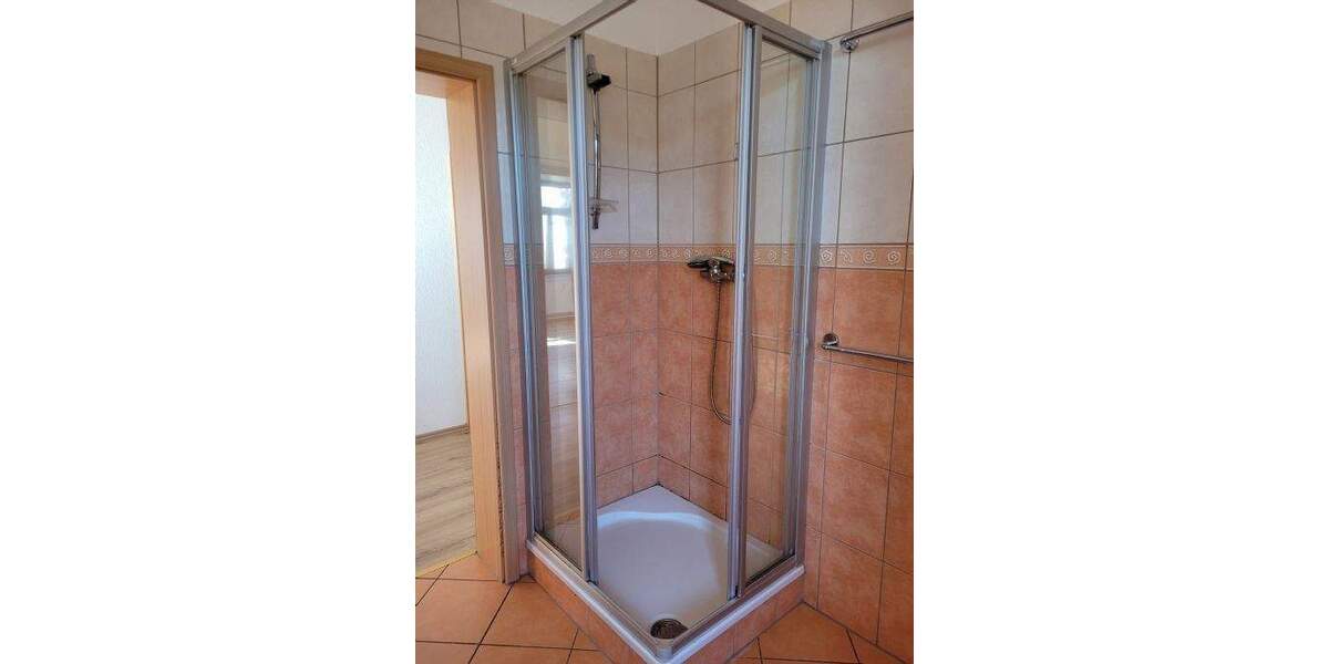 Zimmer Mittweida Rößgen - 2 Zimmer, 62 m&sup2;, 420&euro; | Angebot:25670608