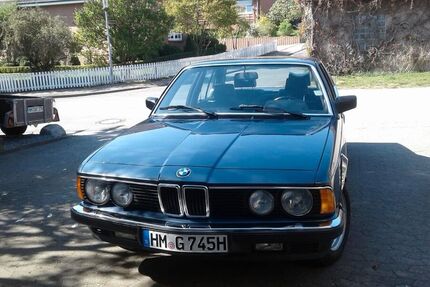 BMW 745