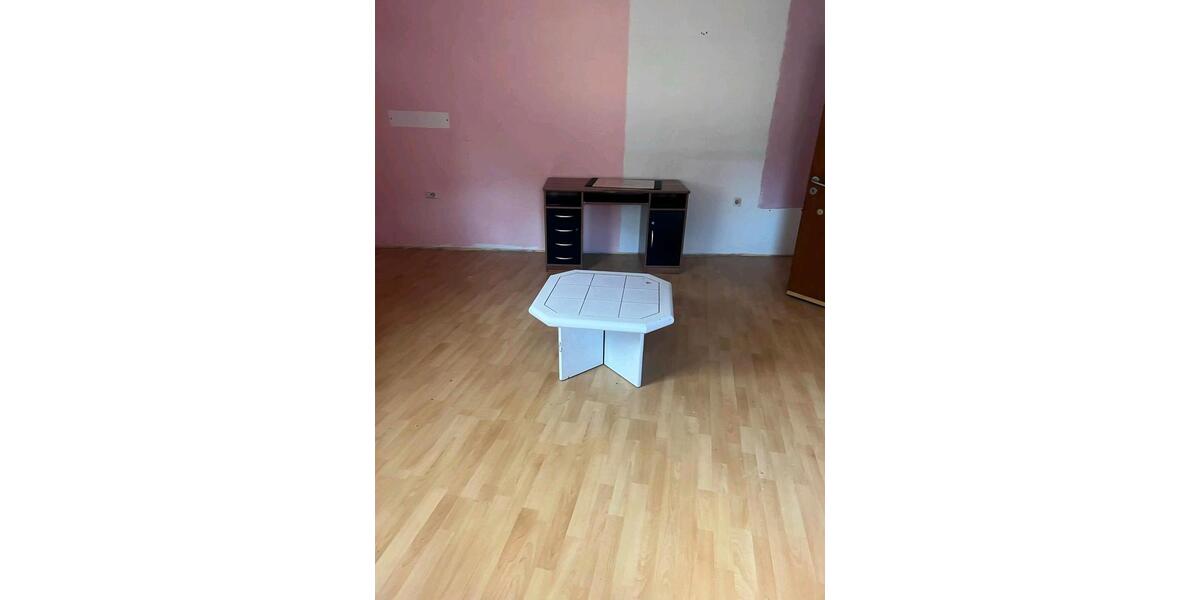 Reihenhaus Nußbach - 6 Zimmer, 150 m&sup2;, 60.000&euro; | Angebot:27054192