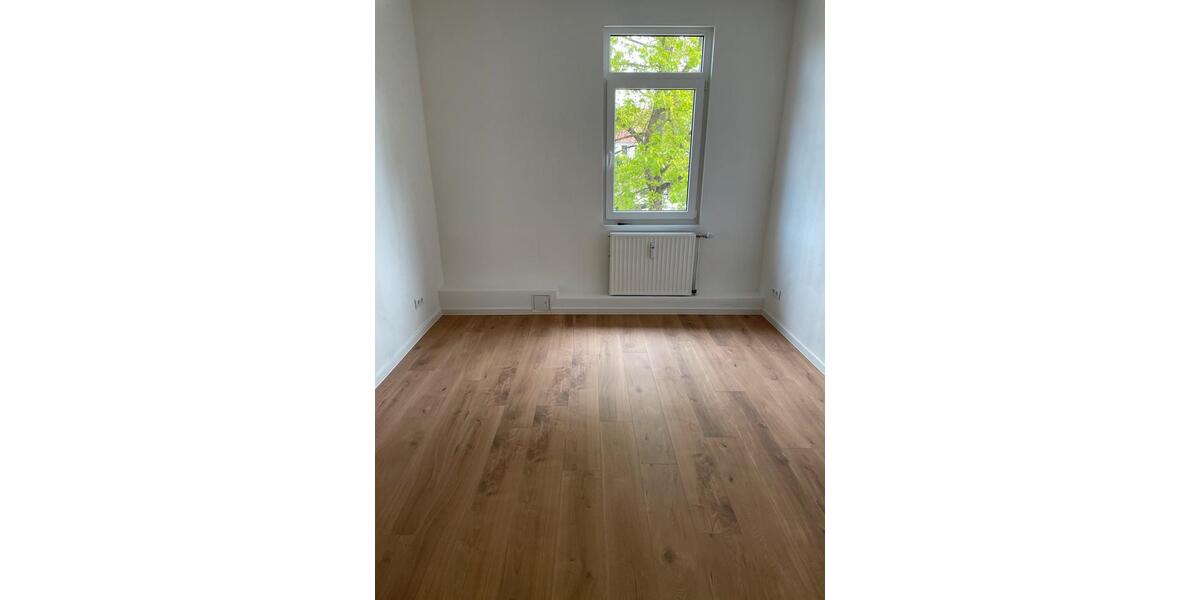 Etagenwohnung Uetze - 4 Zimmer, 88 m&sup2;, 900&euro; | Angebot:26415856