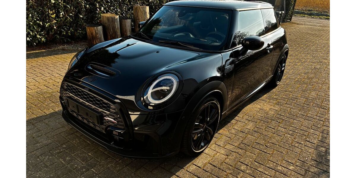 Mini Cooper S 9.000 km 29.100 &euro; Berge 49626
