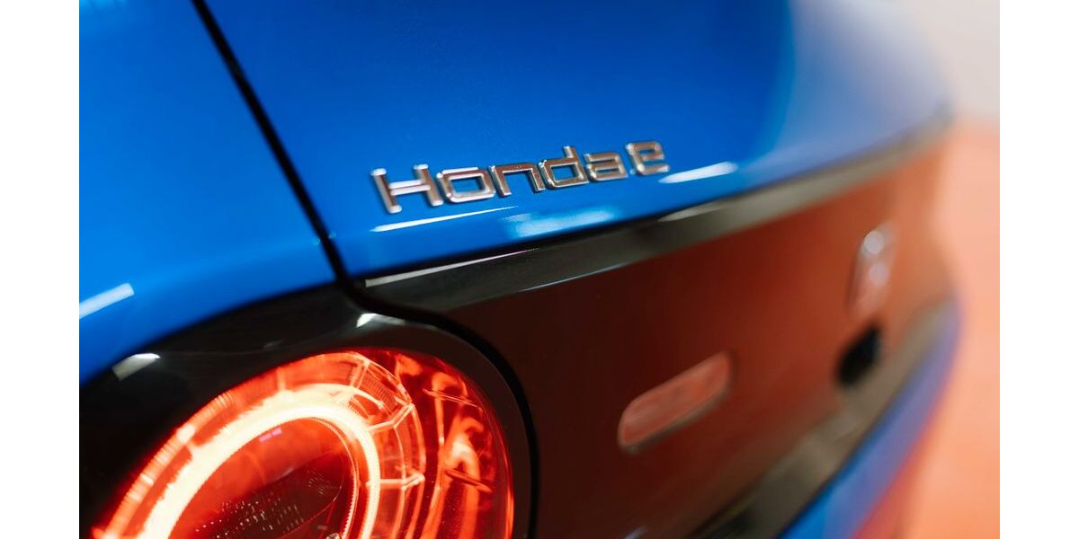 Honda e 23.548 km 15.700 &euro; Augsburg 86157