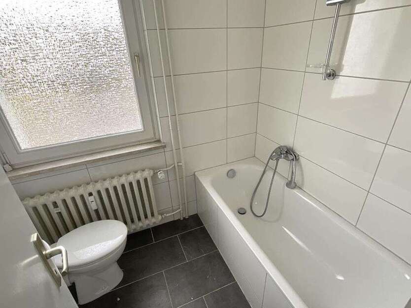 Wohnung zum Mieten in Duisburg 349 € 45 m²