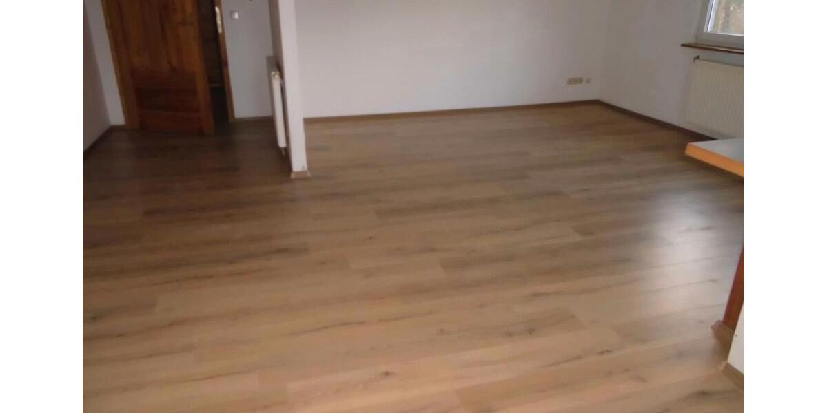 Dachgeschoßwohnung Angermünde - 2 Zimmer, 64 m&sup2;, 512&euro; | Angebot:26648350