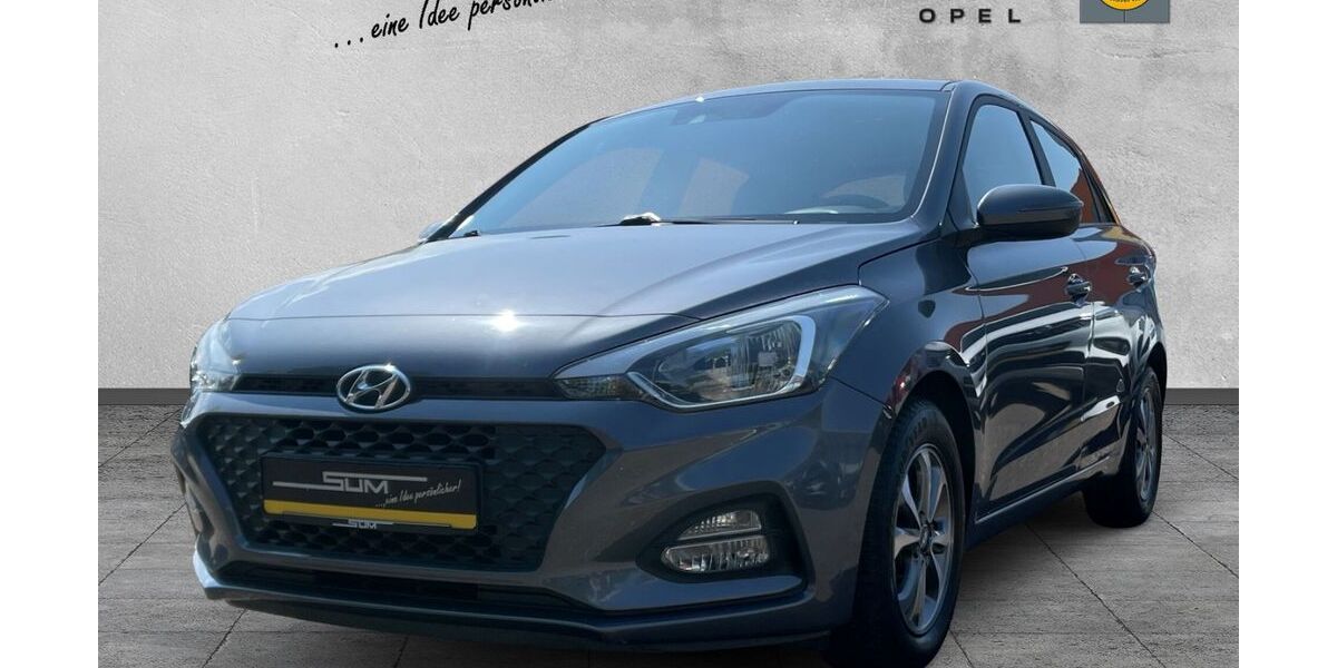 Hyundai i20 29.852 km 12.990 &euro; Müllheim 79379