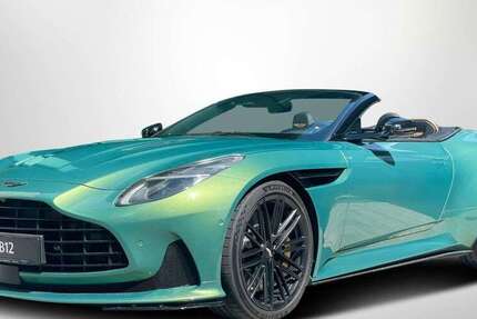 Aston Martin DB12