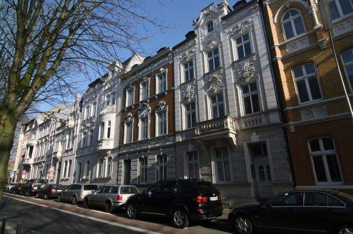 Etagenwohnung Neuss Innenstadt - 2 Zimmer, 51 m&sup2;, 612&euro; | Angebot:24794320