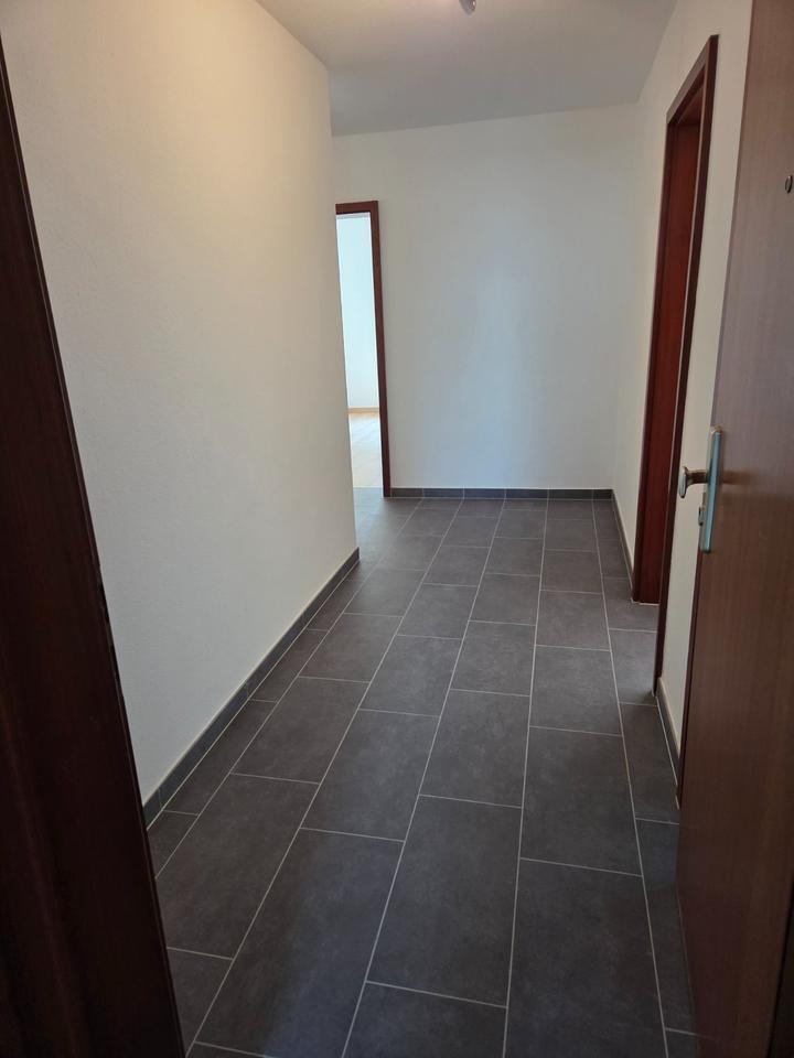 Großzügige 4-Zimmer-Eigentumswohnung mit Balkon