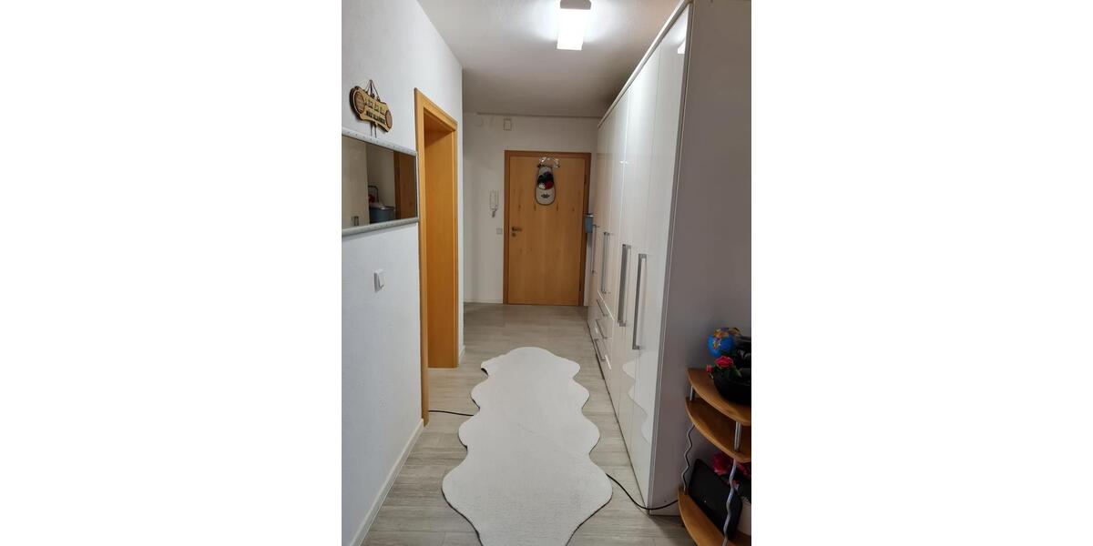 3-Zimmer-Wohnung (68,50 qm reine Wohnfläche), 83278 Traunstein 3 zimmer