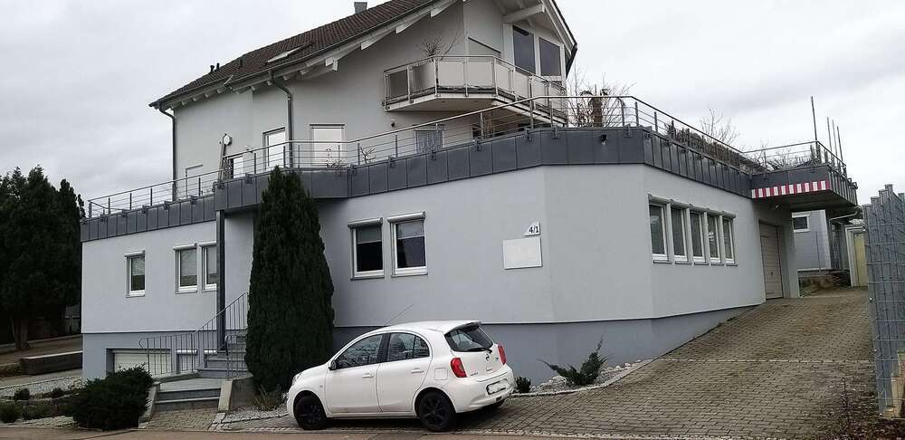 Halle in Grossbettlingen 1.300 € 188 m²