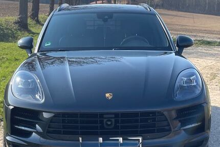 Porsche Macan 95.000 km 47.500 &euro; Regensburg 93053