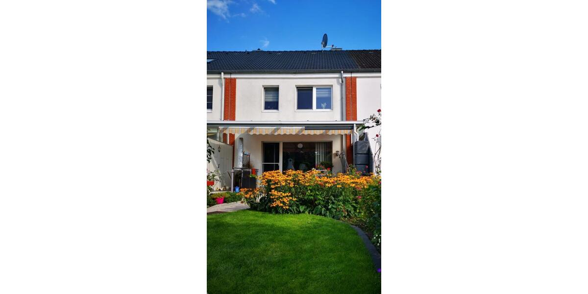 Vollunterkellertes Reihenmittelhaus mit separater Garage 4 zimmer