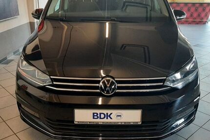 VW Touran 24.150 km 33.995 € Stadtallendorf 35260