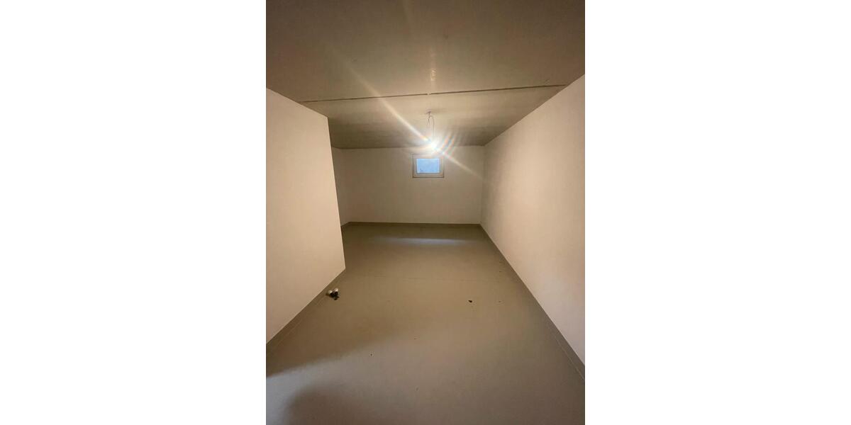 Erdgeschoßwohnung Neustadt an der Donau - 3 Zimmer, 88 m&sup2;, 930&euro; | Angebot:25376296