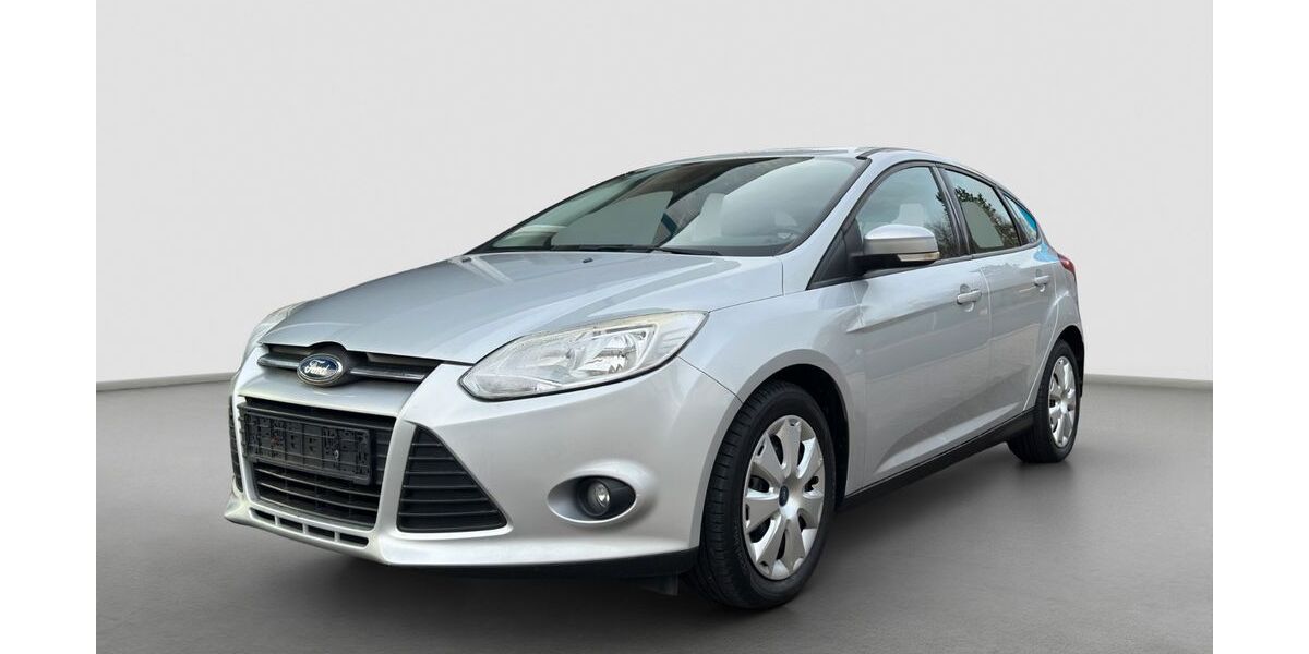 Ford Focus 157.000 km 4.900 &euro; Hofheim am Taunus 65719