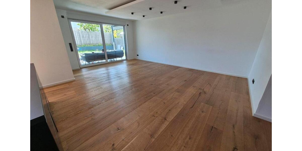 Erdgeschoßwohnung Seelze - 3 Zimmer, 107 m&sup2;, 1.800&euro; | Angebot:26612178