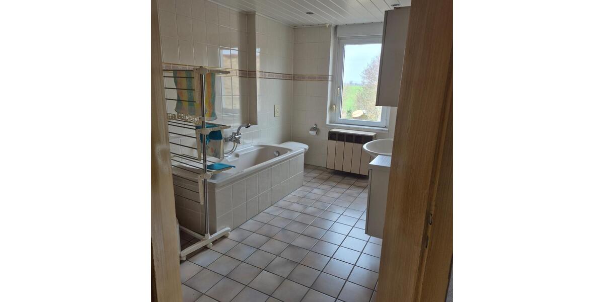 Einfamilienhaus Querfurt - 5 Zimmer, 160 m&sup2;, 91.000&euro; | Angebot:27073191