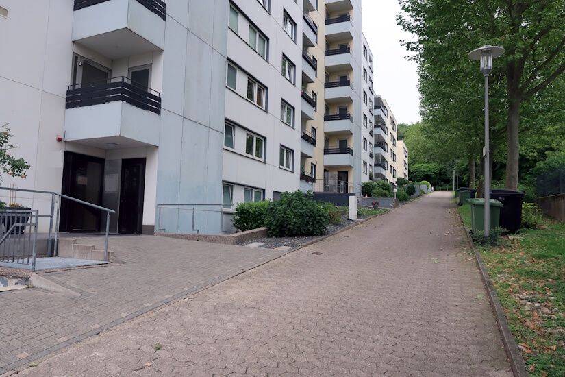 *Bezugsfrei* Gepflegte 2-Zimmer-ETW mit Aufzug und Loggia in Hildesheim Neuhof! 2 zimmer