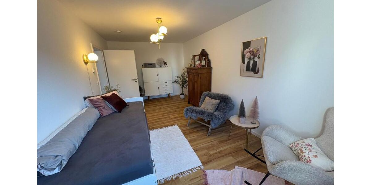 Doppelhaushälfte Malsch - 5 Zimmer, 160 m&sup2;, 1.800&euro; | Angebot:25379082