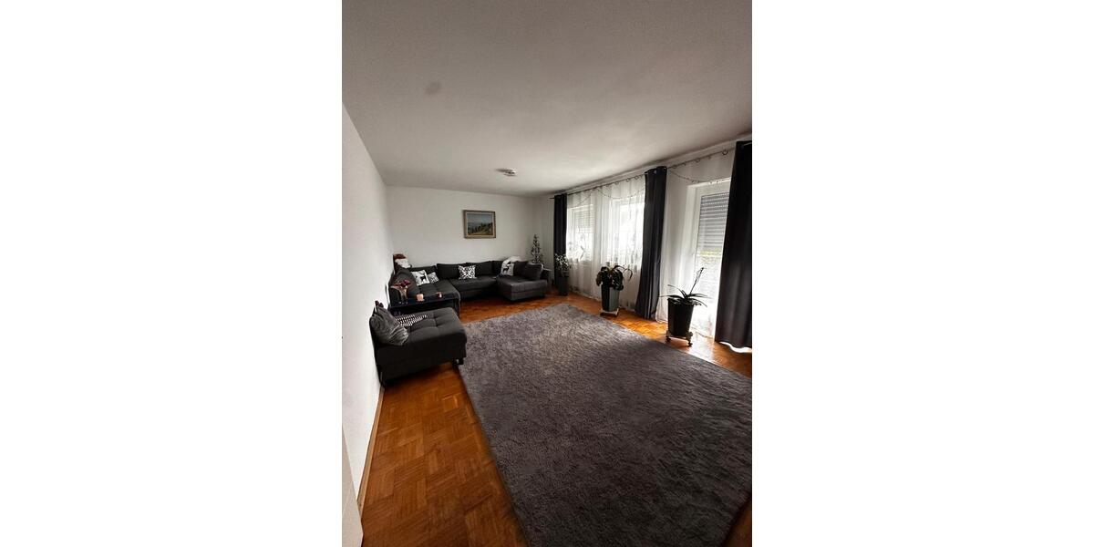 Etagenwohnung Wallersdorf - 2 Zimmer, 80 m&sup2;, 765&euro; | Angebot:25131847