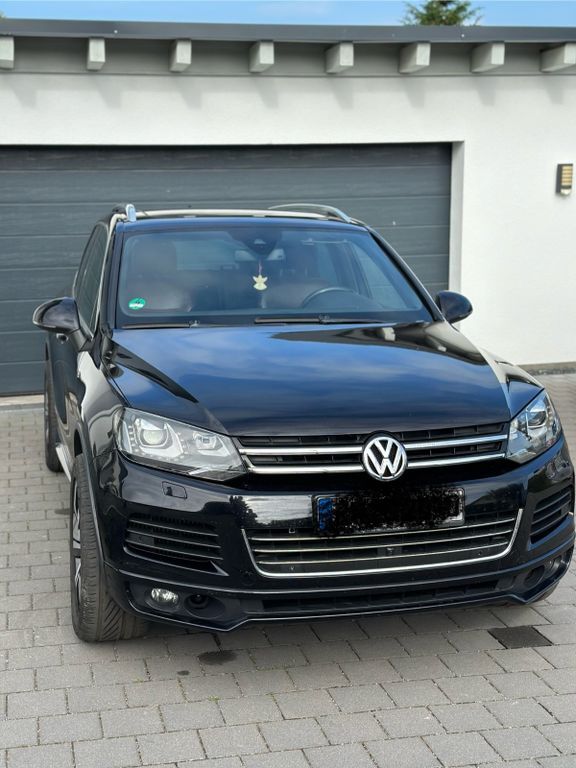 VW Touareg 235.000 km 15.990 € Vöhringen 72189
