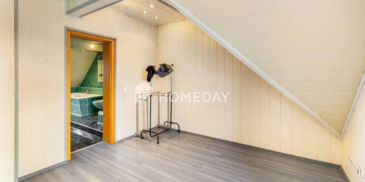 Reihenendhaus Alsdorf Hoengen - 5 Zimmer, 160 m&sup2;, 249.000&euro; | Angebot:26345167