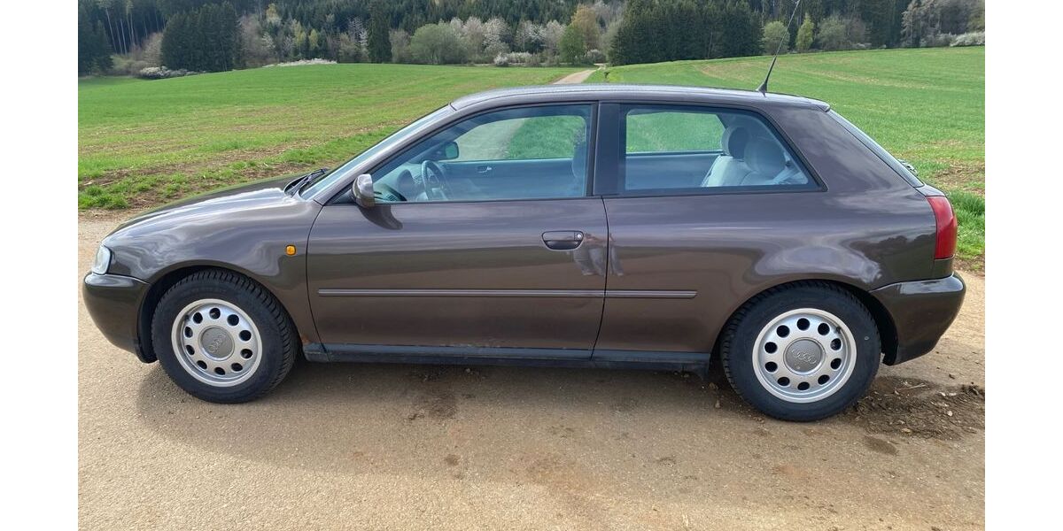 Audi A3 283.000 km 1.199 &euro; Seitingen Oberflacht 78606