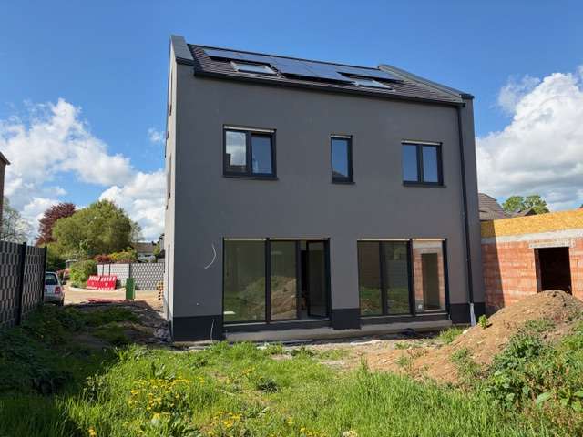 Einfamilienhaus Duisburg Asterlagen - 6 Zimmer, 180 m&sup2;, 2.150&euro; | Angebot:26248383