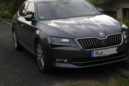 Skoda Superb 172.000 km 12.200 &euro; Hannover 30455