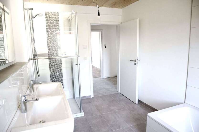 Wohnung zum Mieten in Düsseldorf 2.350 € 158.61 m²