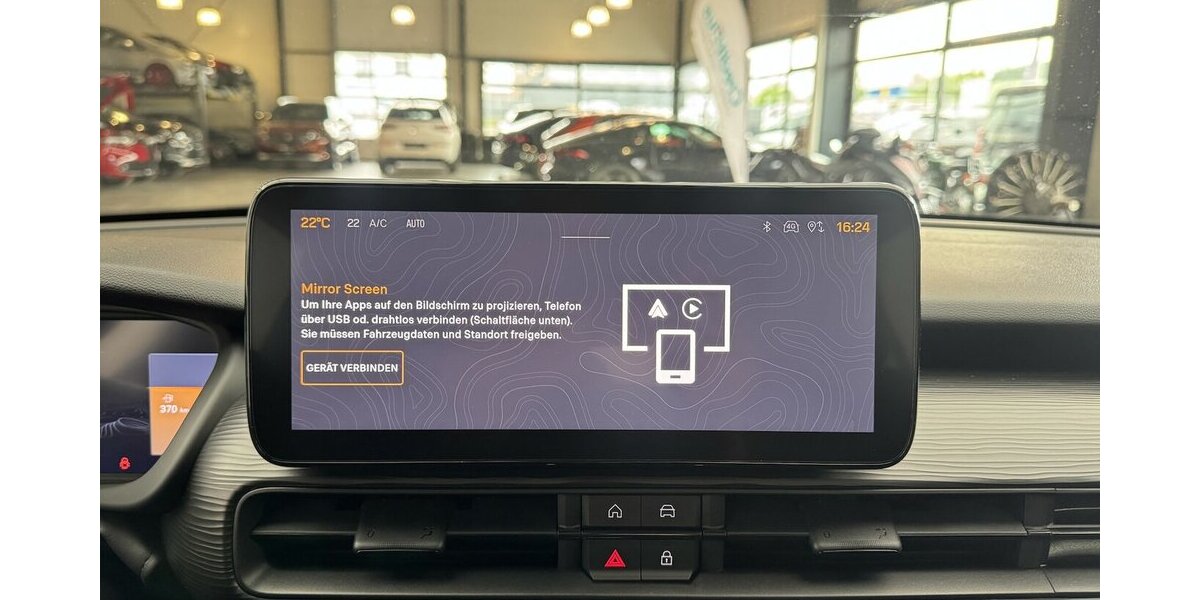 Jeep Avenger 1.2 Altitude Kamera JBL Soundsystem 27.213 km 20.450 &euro; Lich 35423