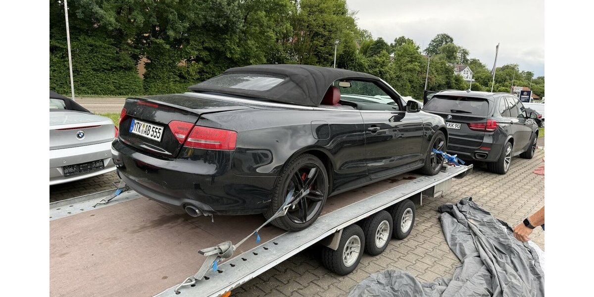 Audi A5 *Leder,Navi,Xenon,Brandschaden* 280.000 km 2.850 &euro; Schorndorf 73614