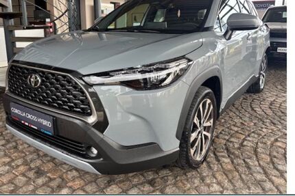Toyota Corolla Cross 14.000 km 35.480 € Sonneberg 96515