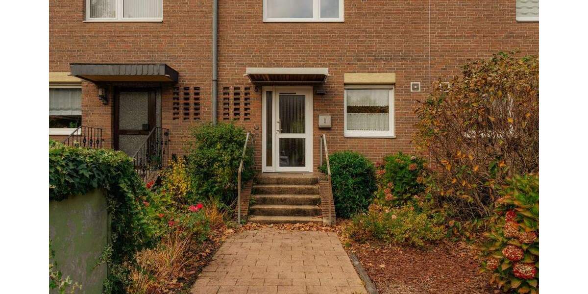 Reihenmittelhaus Leverkusen Schlebusch - 4 Zimmer, 111 m&sup2;, 390.000&euro; | Angebot:24450926