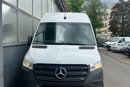 Mercedes-Benz Sprinter 261.000 km 19.000 &euro; Rosenheim 83026