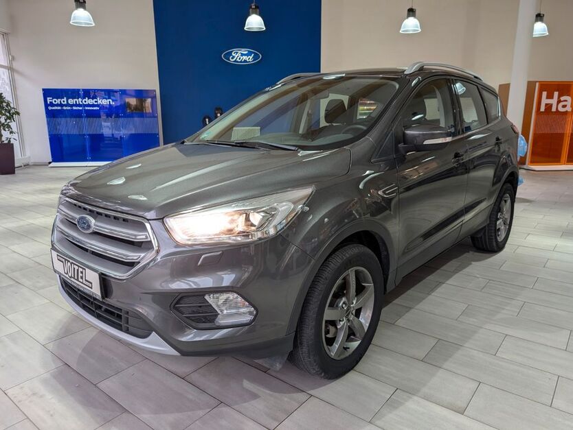 Ford Kuga 22.500 km 18.990 € Plauen 08525