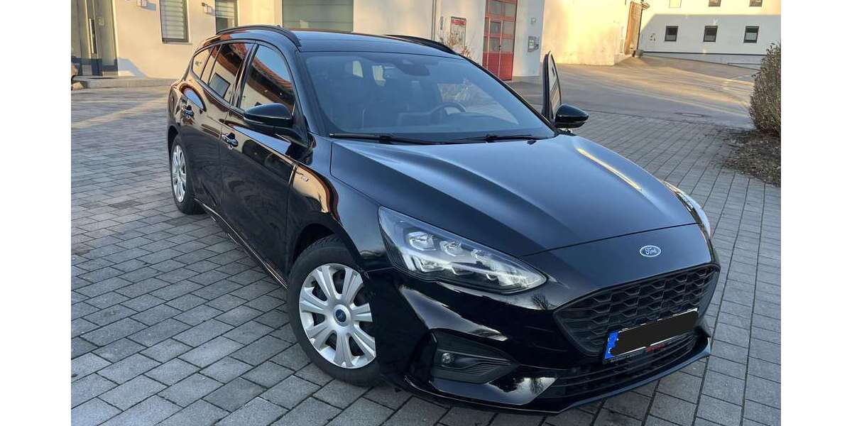 Ford Focus 69.000 km 18.450 &euro; Beutelsbach 94501