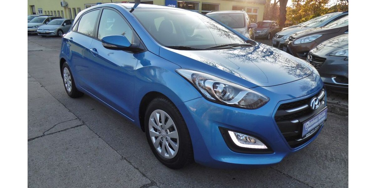 Hyundai i30 13.300 km 14.990 € Amt Wachsenburg OT: Ichtershausen 99334