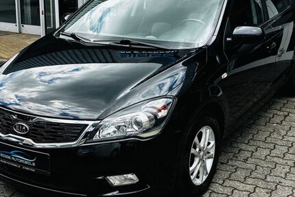 Kia ceed Sportswagon 140.000 km 3.300 &euro; Olpe 57462