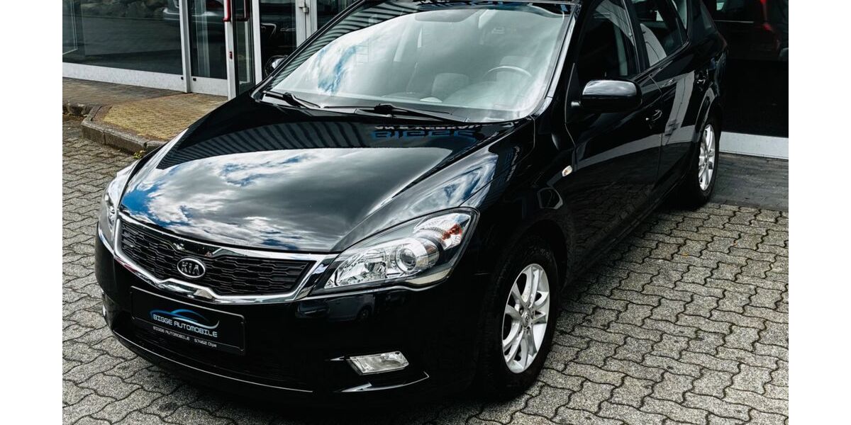 Kia ceed Sportswagon 140.000 km 3.300 &euro; Olpe 57462