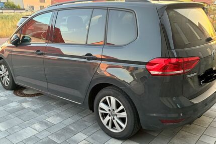 VW Touran 99.000 km 21.990 &euro; Iphofen 97346