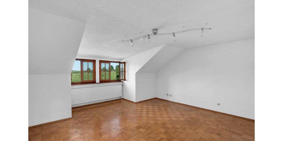 Etagenwohnung Schrozberg - 4 Zimmer, 97 m&sup2;, 890&euro; | Angebot:26267566