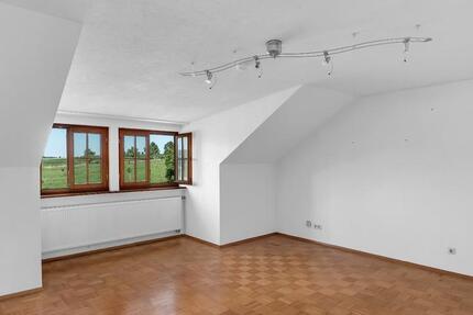 Wohnung Schrozberg - 4 Zimmer, 97 m&sup2;, 890&euro; | Angebot:26267566