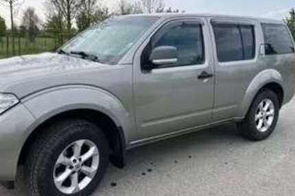 Nissan Pathfinder 227.227 km 10.800 &euro; Kerpen, Kolpingstadt 50170