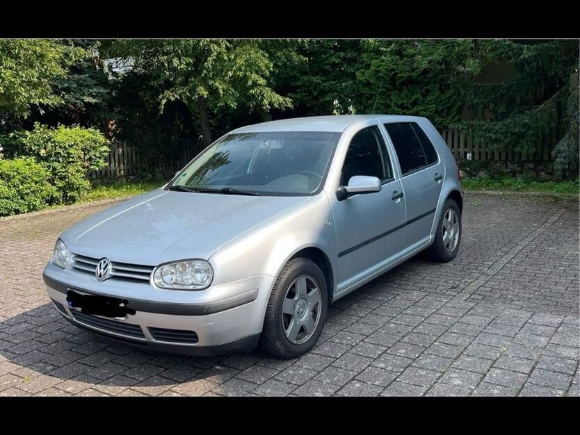 VW Golf 282.000 km 890 € Bad Rappenau 74906